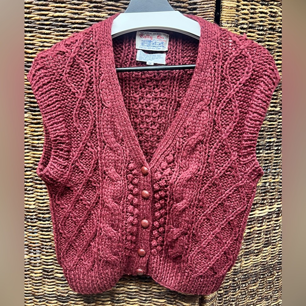 Tally Ho Burgundy Cable Knit Sweater Vest-Vintage, Medium, Pit to pit-22 inches
